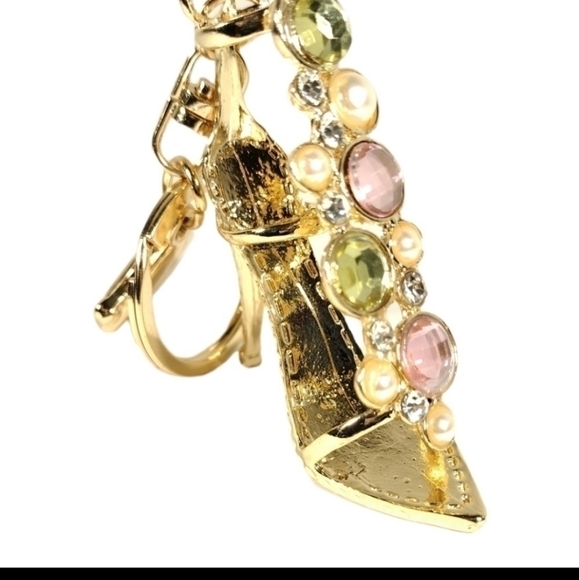 Stiletto Crystal & Pearl Keychain NWOT - Picture 2 of 3